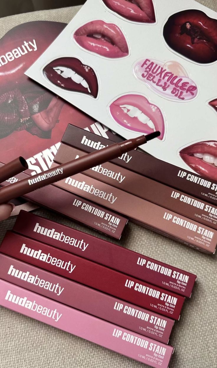 Lip Contour Huda Beauty